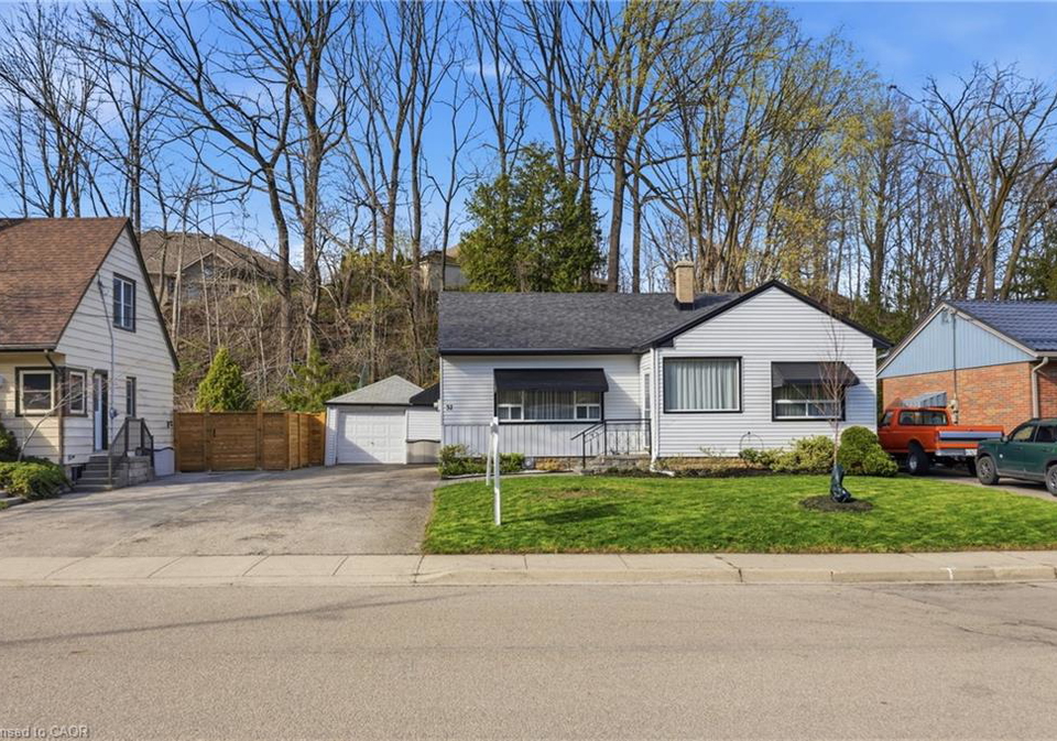 37-central-park-avenue-dundas-ontario-40824136