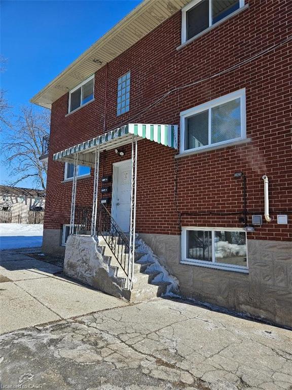 240-duke-street-e-kitchener-ontario-40824140