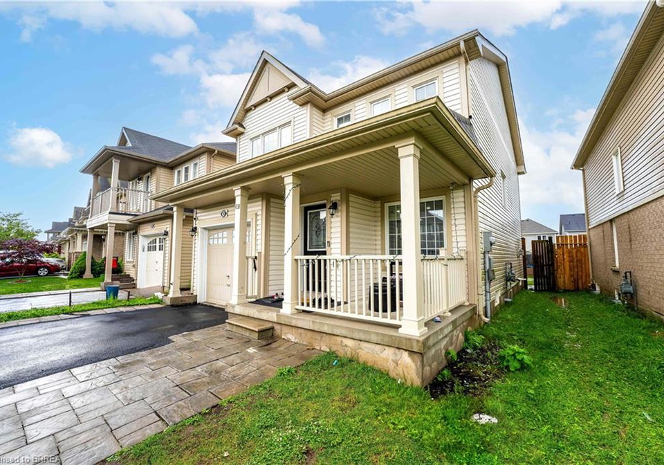 30-english-lane-brantford-ontario-40824141