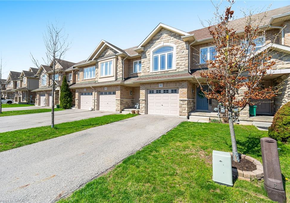 92-celestial-crescent-stoney-creek-ontario-40824168