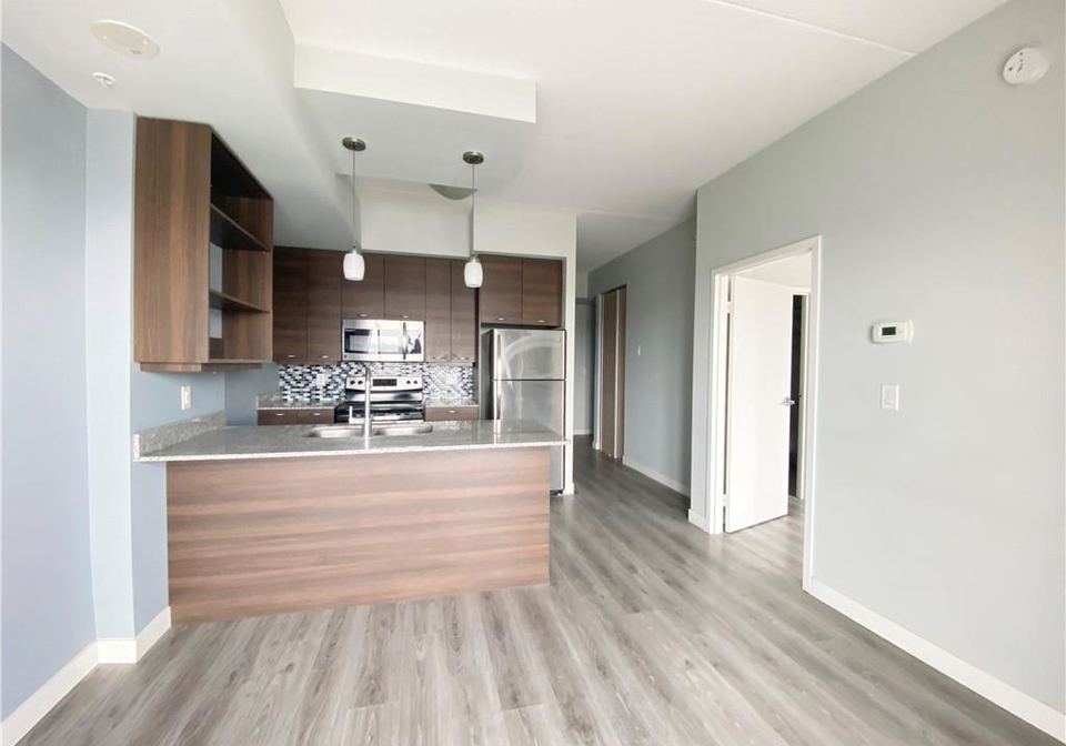 318-spruce-street-waterloo-ontario-40824203