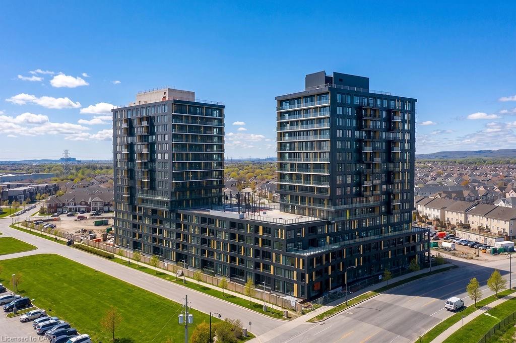 4878-powers-common-burlington-ontario-40824205