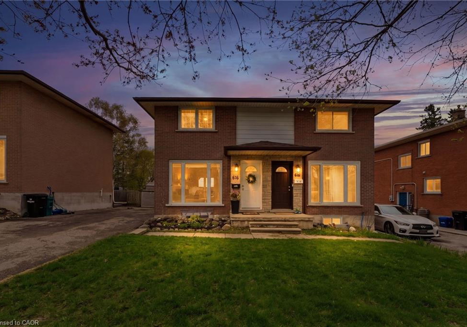 616-pine-street-cambridge-ontario-40824221