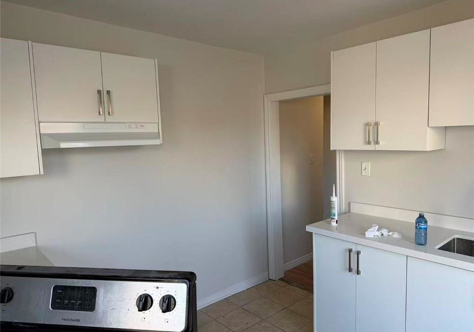 210-parkdale-avenue-n-hamilton-ontario-40824236