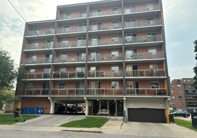 30-summit-avenue-hamilton-ontario-40824239