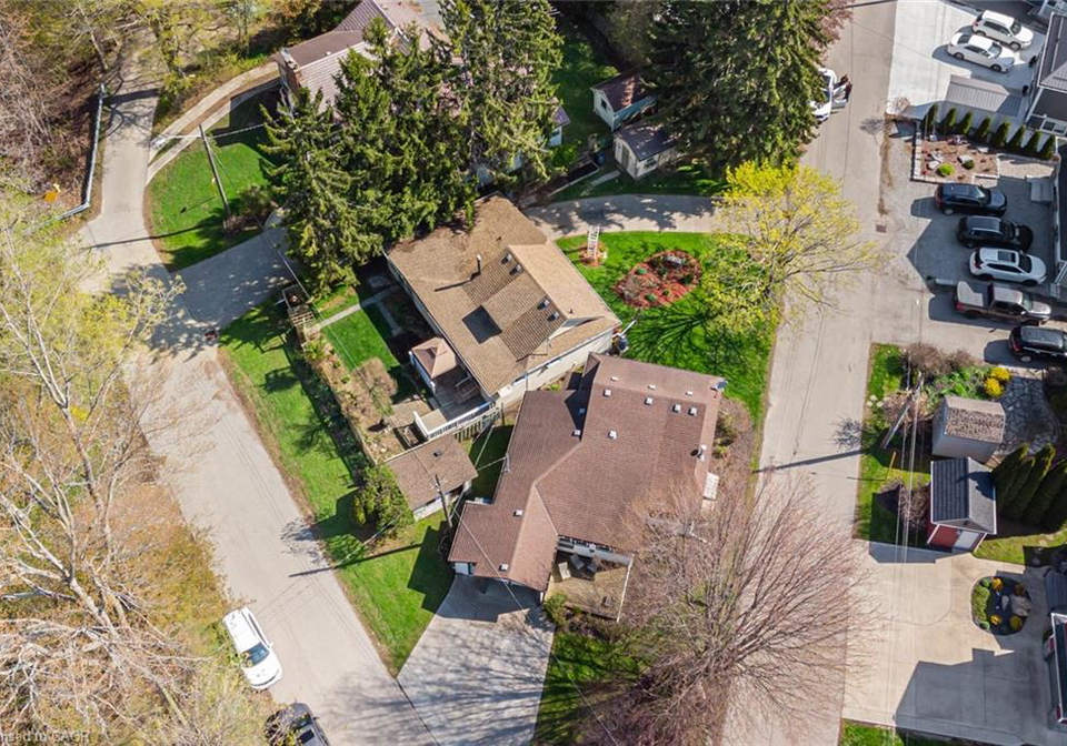 12-broad-street-port-dover-ontario-40824246