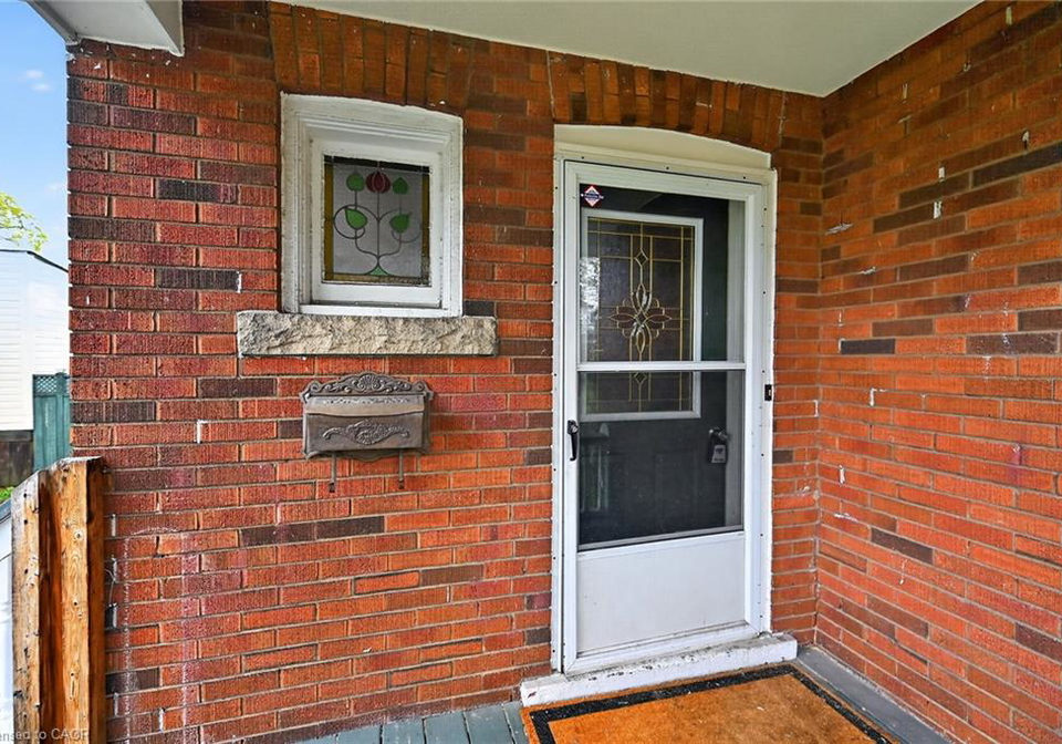 76-wexford-avenue-s-hamilton-ontario-40824249