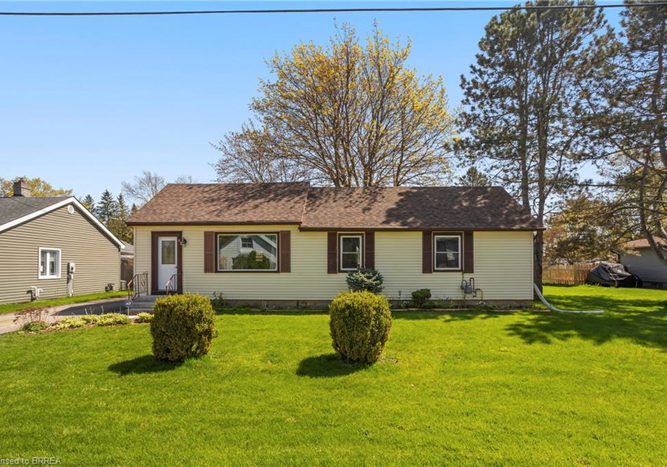 42-dufferin-street-burford-ontario-40824251