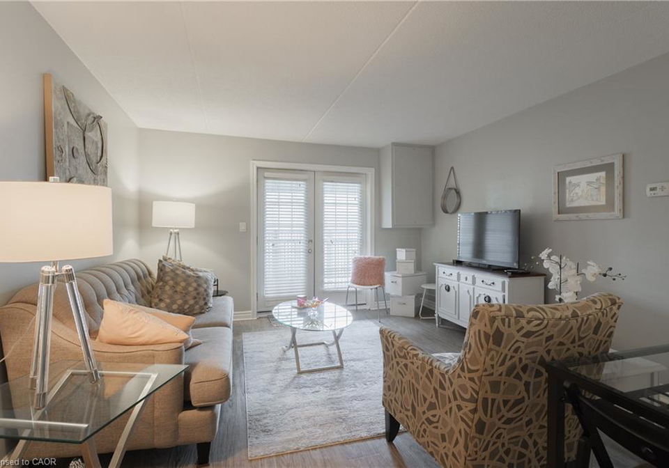 2040-cleaver-avenue-burlington-ontario-40824256