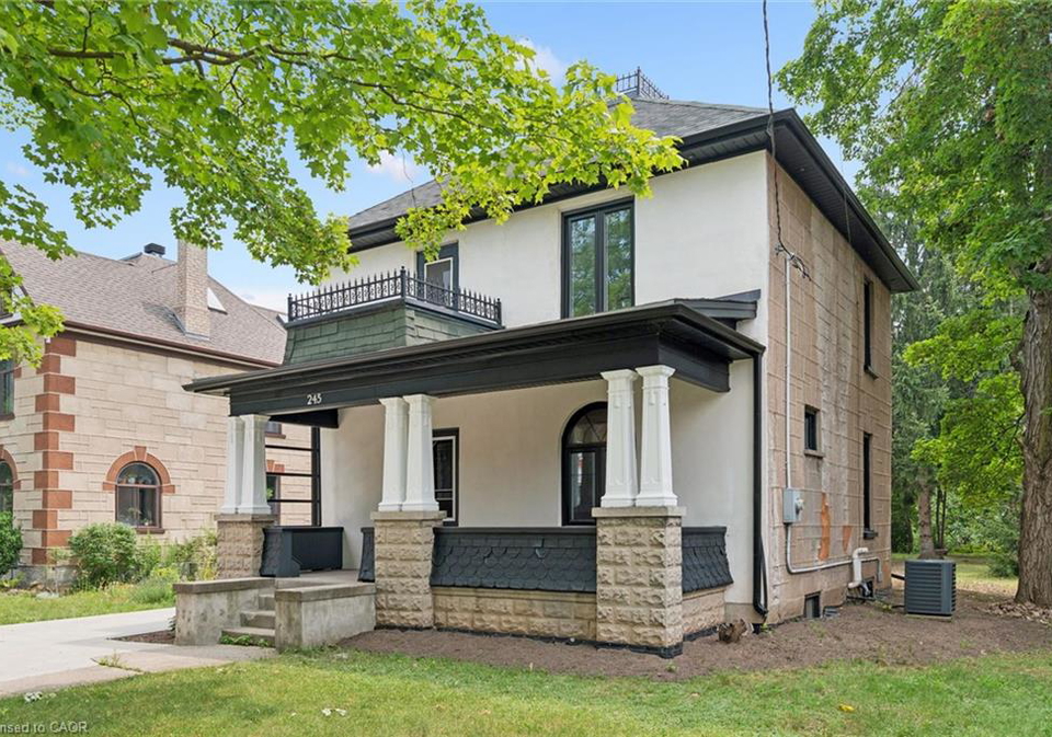 245-lowther-street-s-cambridge-ontario-40824333