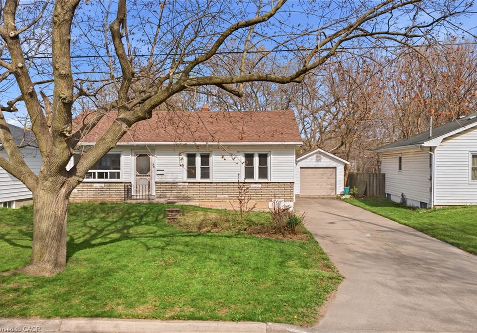 36-woodelm-drive-st-catharines-ontario-40824382