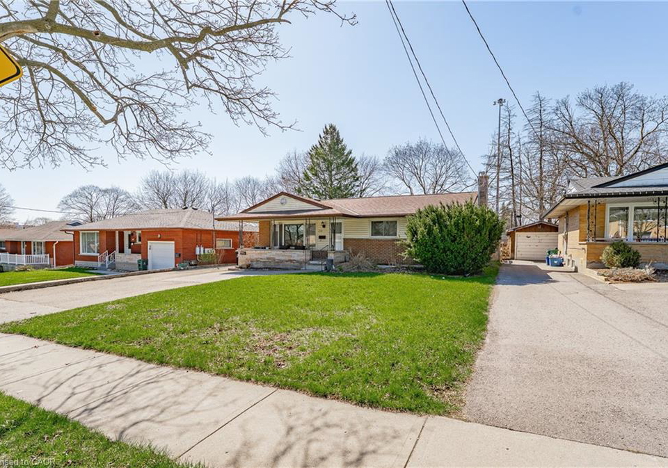 211-dixon-street-kitchener-ontario-40824391