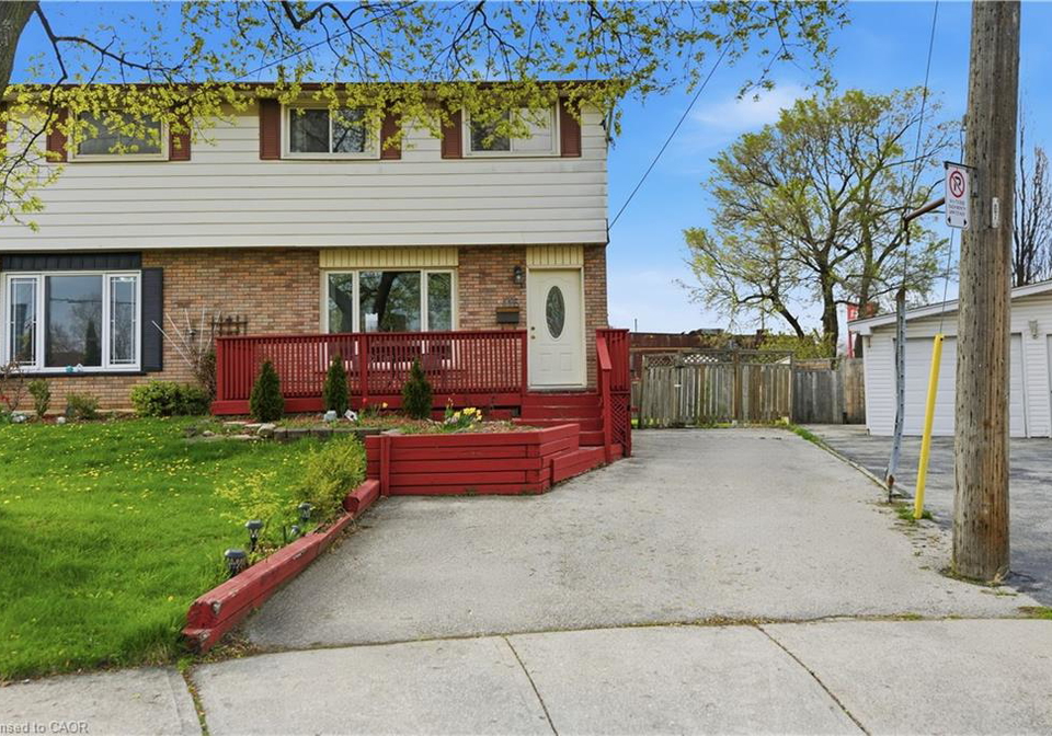 116-gainsborough-road-hamilton-ontario-40824419