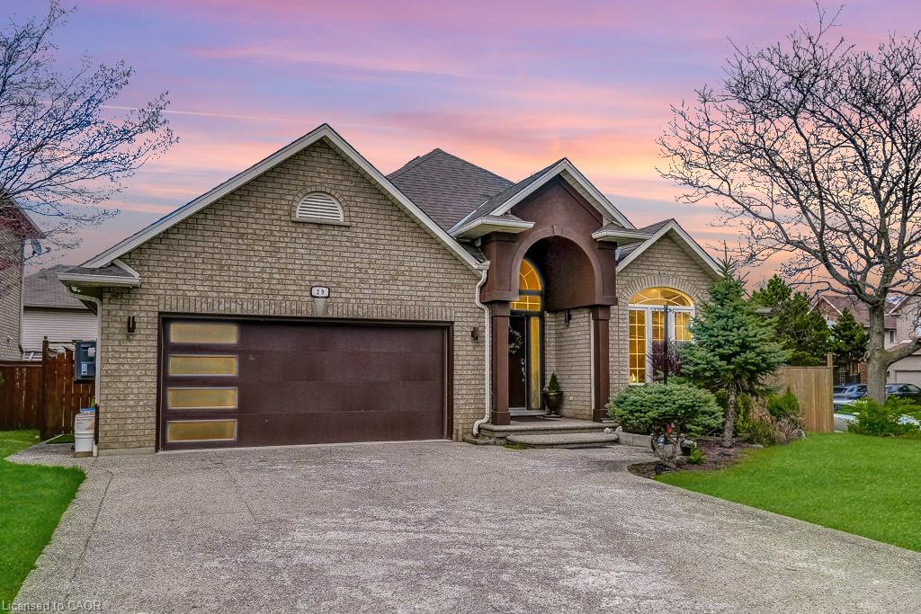 29-wiltshire-place-ancaster-ontario-40824421