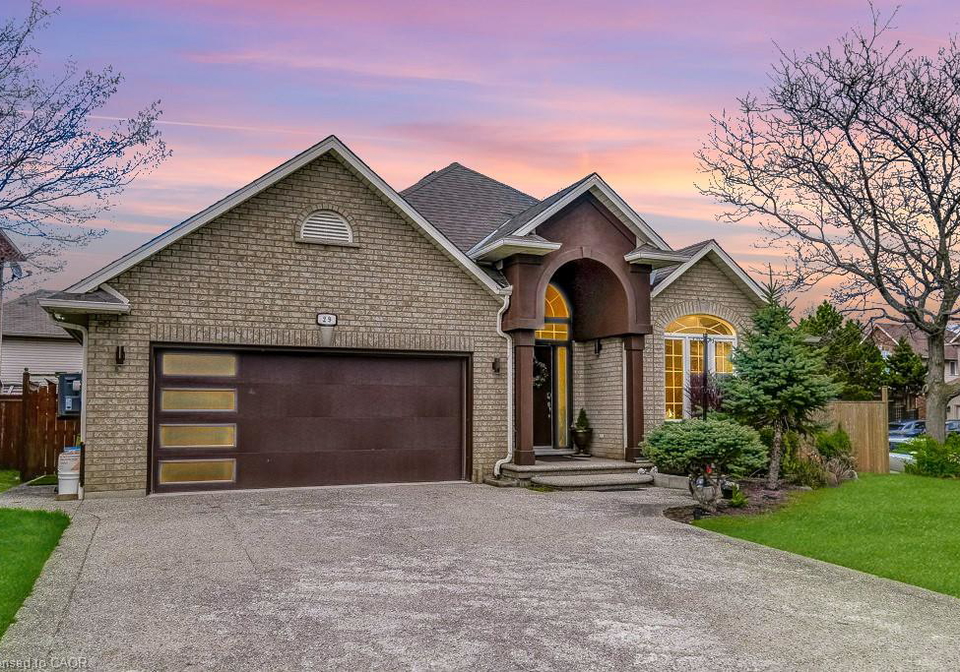 29-wiltshire-place-ancaster-ontario-40824421