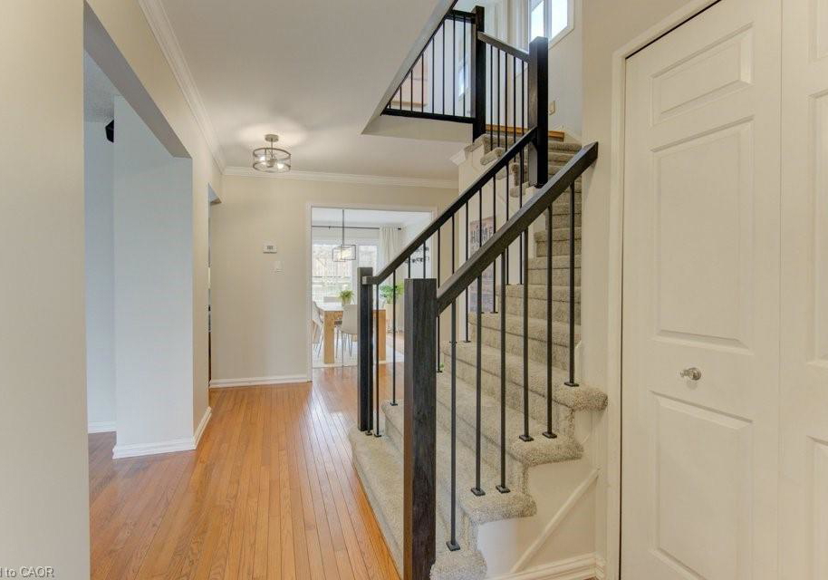 15-deerwood-crescent-kitchener-ontario-40824424
