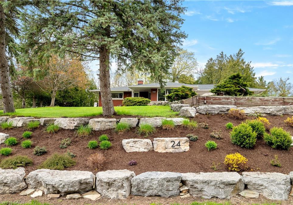 24-grand-hill-drive-kitchener-ontario-40824456