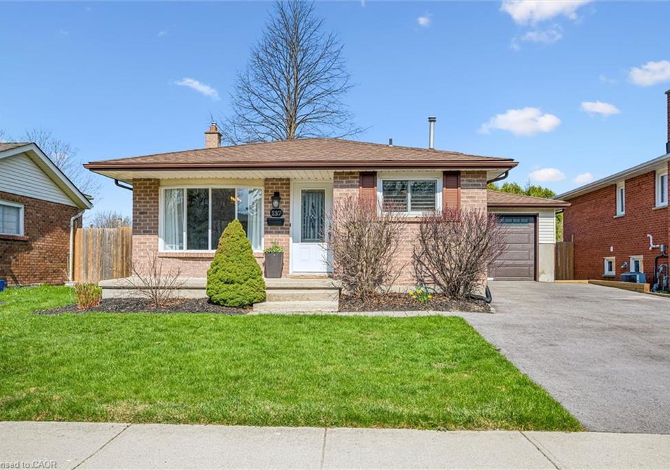 137-cedar-street-kitchener-ontario-40824471