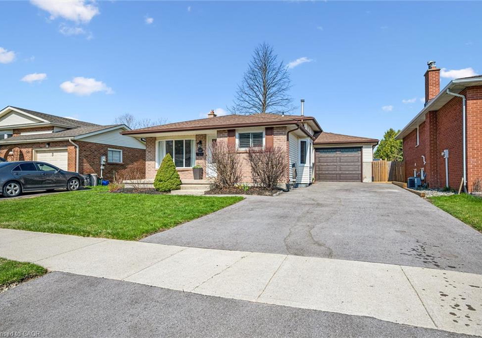 137-cedar-street-kitchener-ontario-40824471