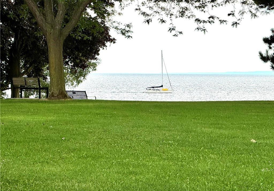 5250-lakeshore-road-burlington-ontario-40824493