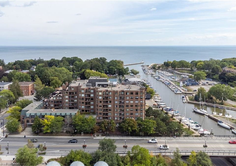 100-lakeshore-road-e-oakville-ontario-40824506