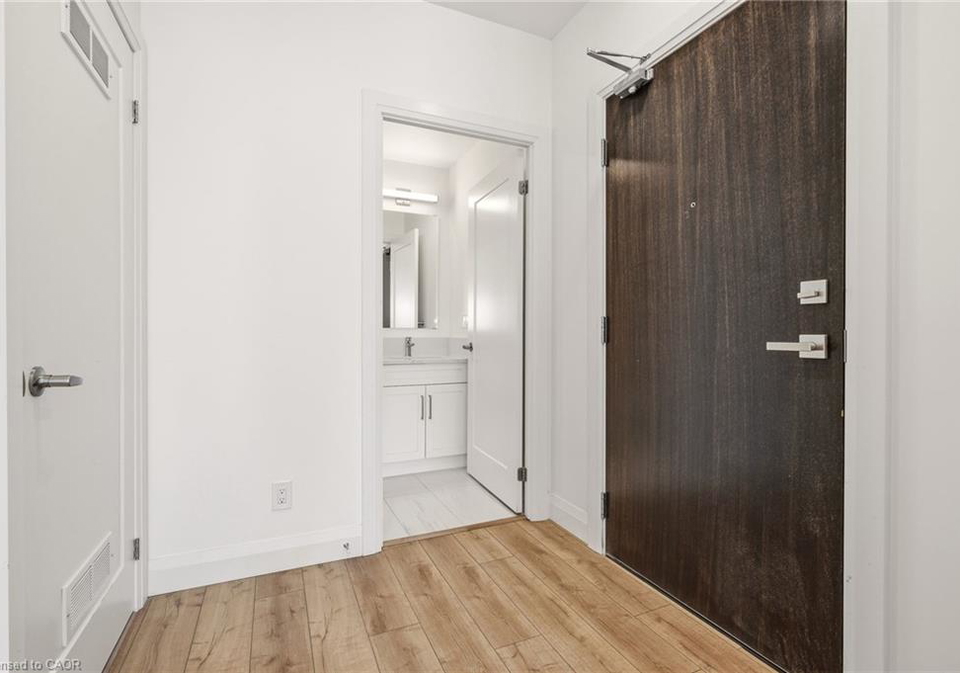 500-brock-avenue-burlington-ontario-40824557