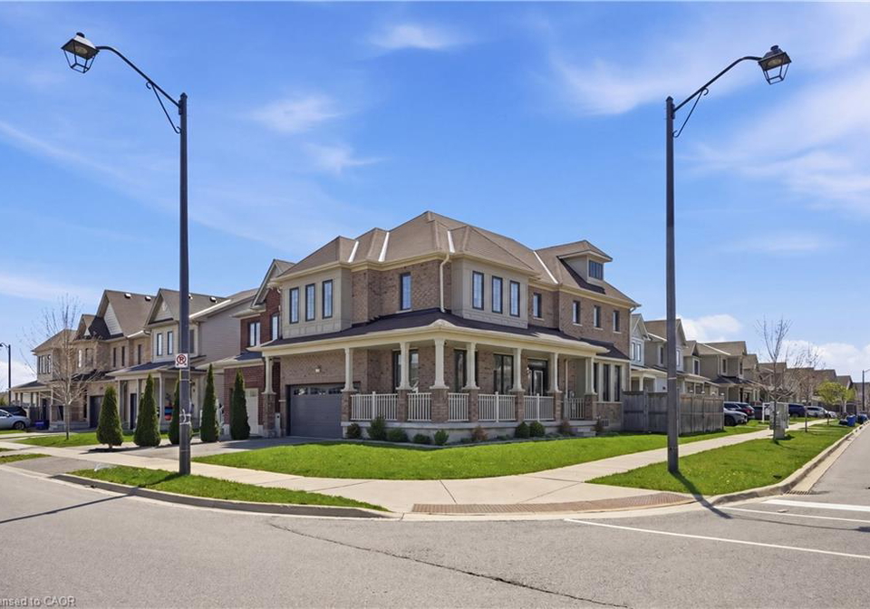 57-thompson-road-caledonia-ontario-40824590
