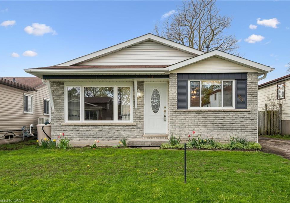 49-broken-oak-crescent-kitchener-ontario-40824646