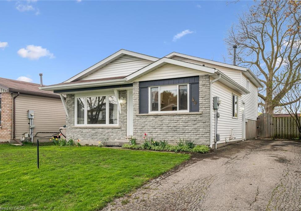 49-broken-oak-crescent-kitchener-ontario-40824646