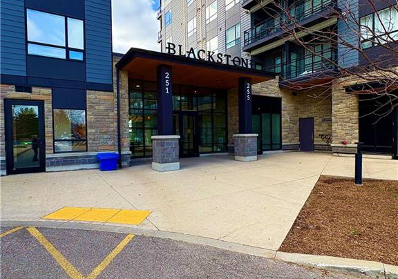 251-northfield-drive-e-waterloo-ontario-40824695