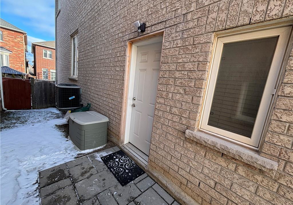 4640-doug-wright-drive-burlington-ontario-40824712