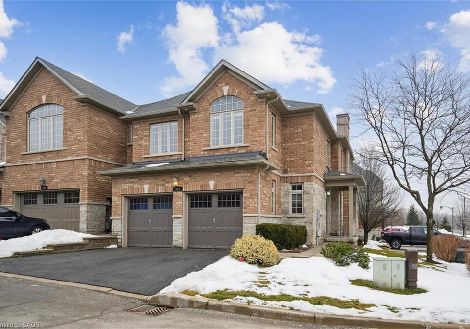 105-oakhaven-place-ancaster-ontario-40824732