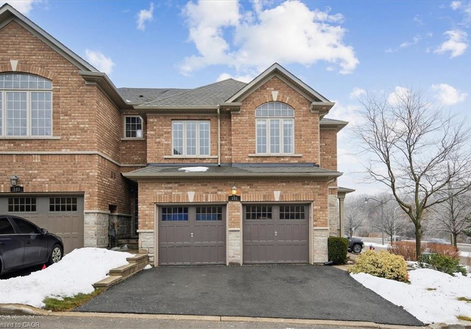 105-oakhaven-place-ancaster-ontario-40824732