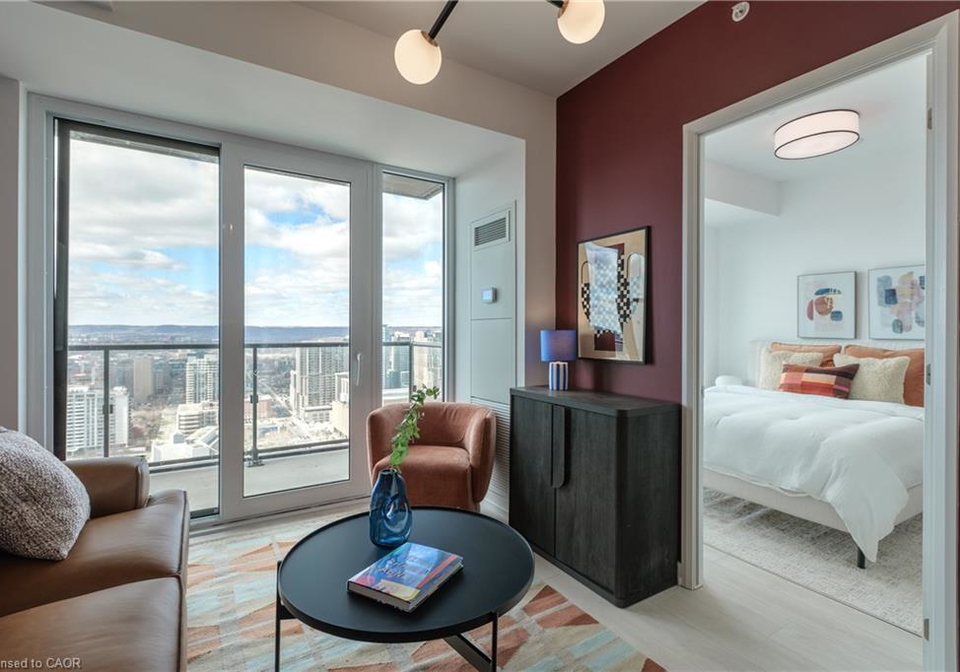 75-james-street-s-hamilton-ontario-40824755