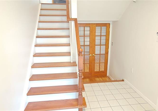 72-stone-church-road-w-hamilton-ontario-40824766