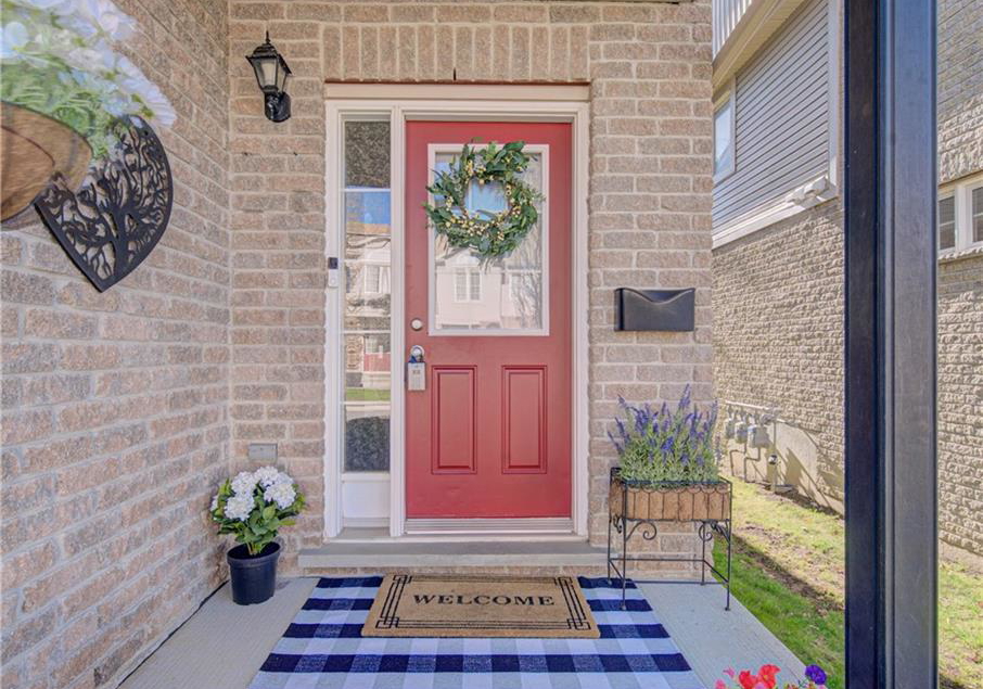 105-pinnacle-drive-kitchener-ontario-40824784