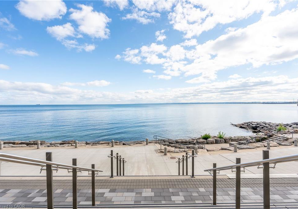 2060-lakeshore-road-burlington-ontario-40824791