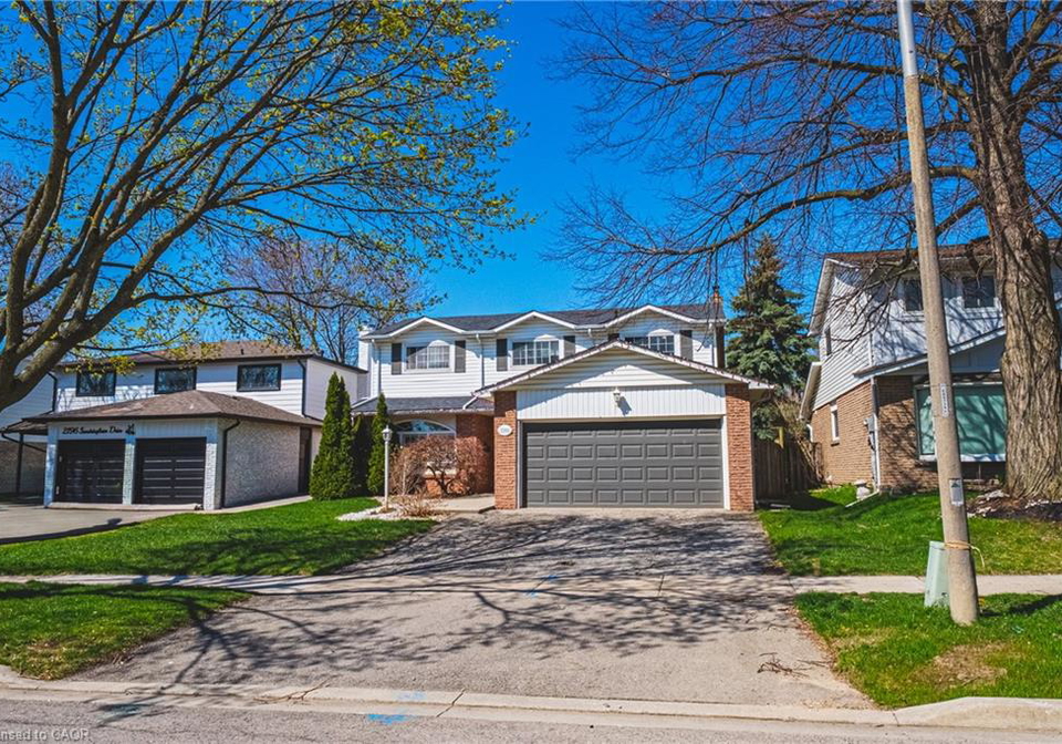2200-sandringham-drive-burlington-ontario-40824799