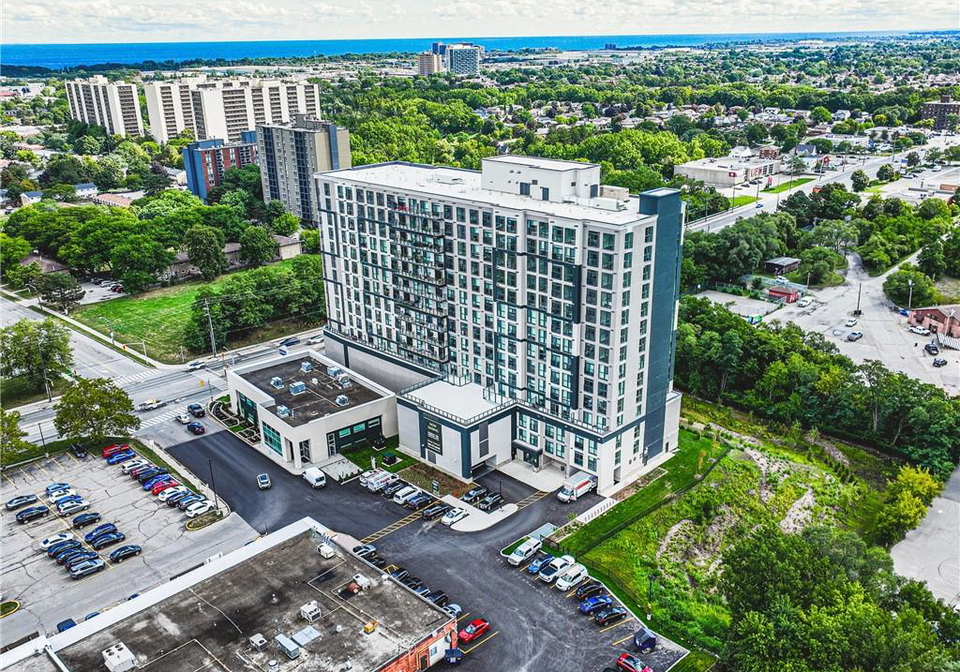 870-queenston-road-stoney-creek-ontario-40824827