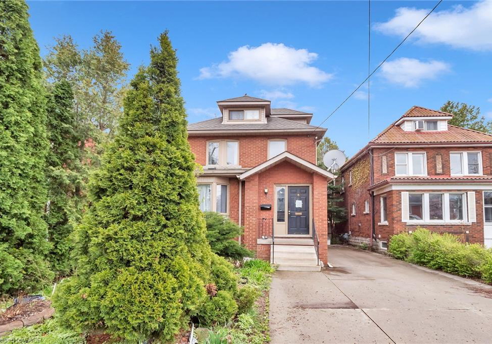 81-sterling-street-hamilton-ontario-40824903