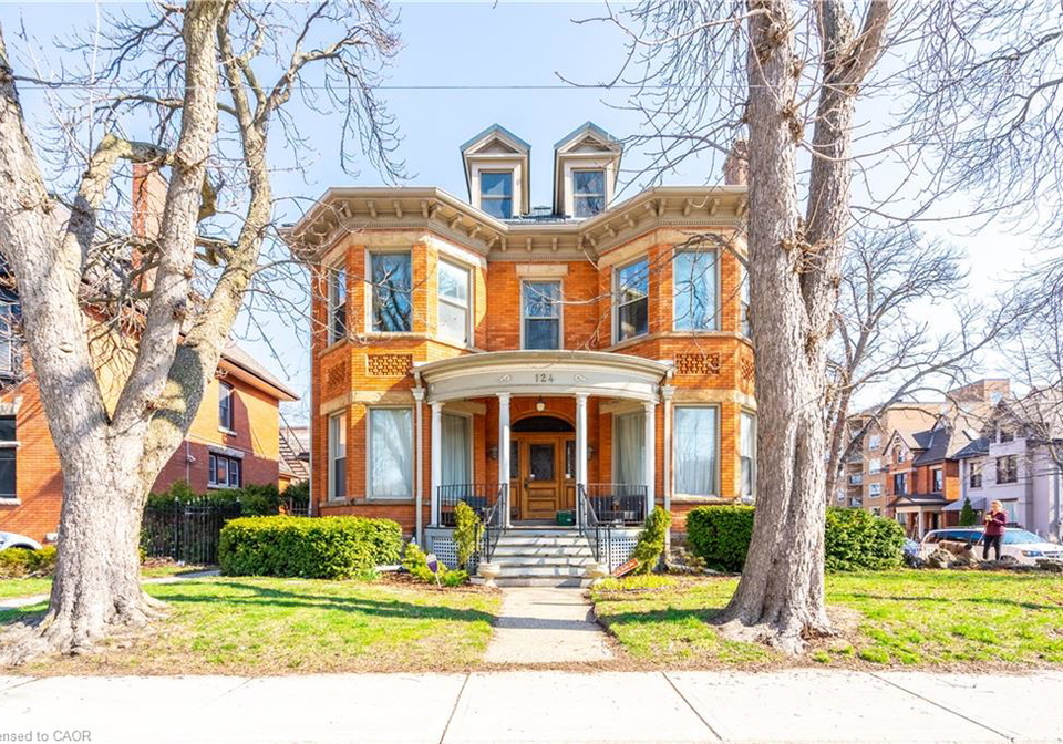 124-herkimer-street-hamilton-ontario-40824916