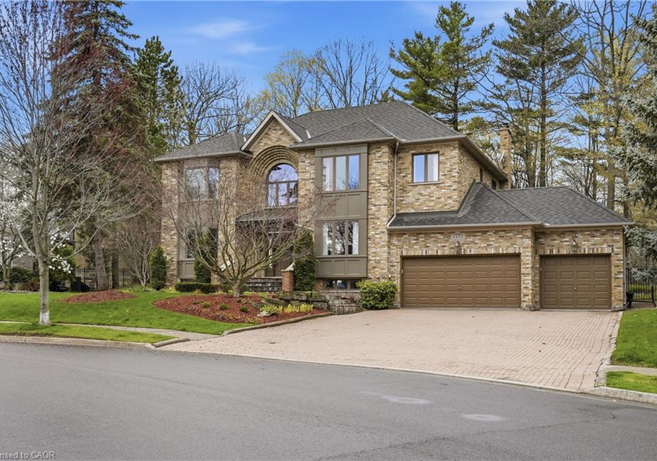 1121-forestvale-drive-burlington-ontario-40824925