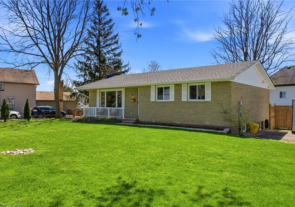 16-muma-street-drumbo-ontario-40824935