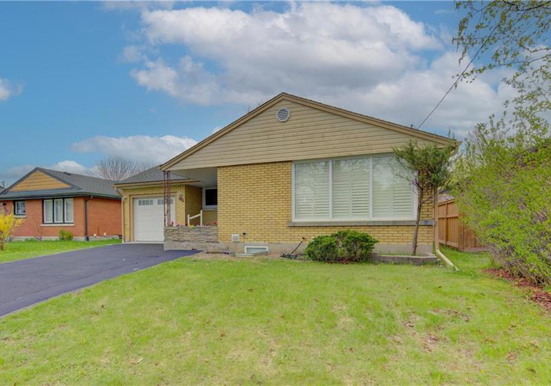 153-woodhaven-road-kitchener-ontario-40824937