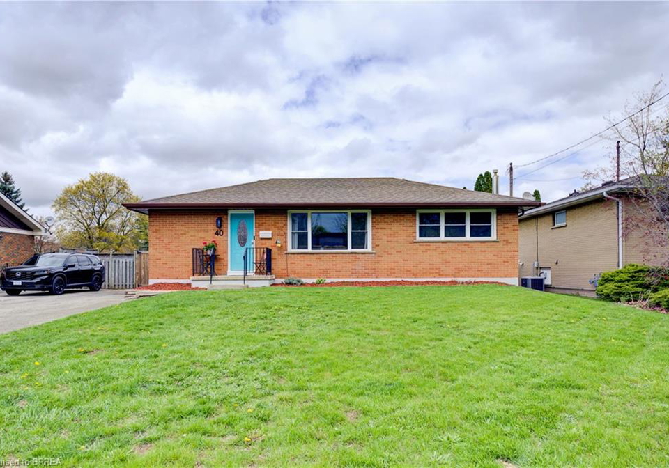 40-hickery-place-brantford-ontario-40824961