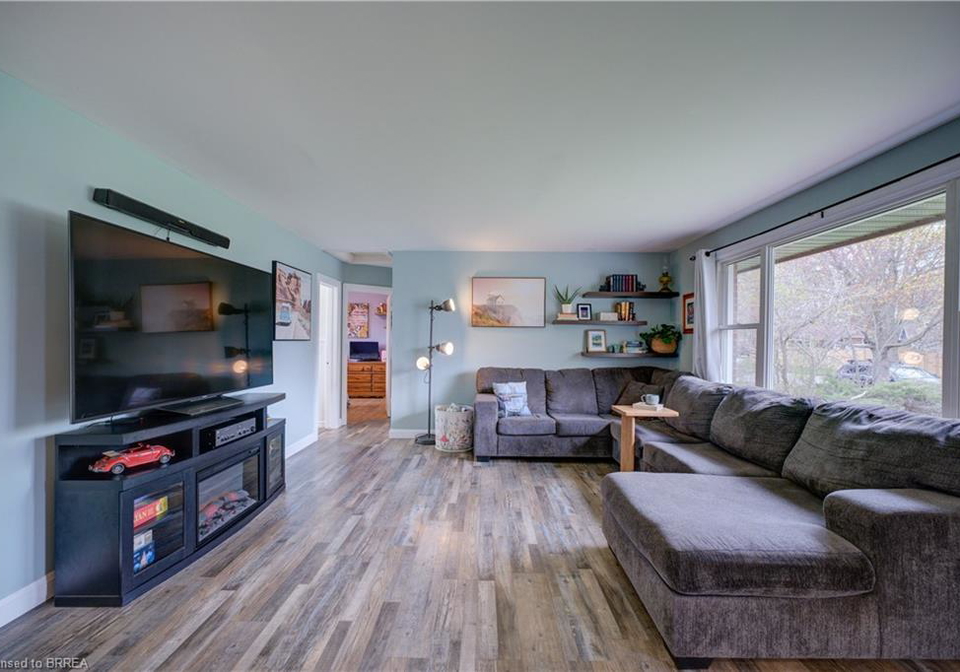 40-hickery-place-brantford-ontario-40824961