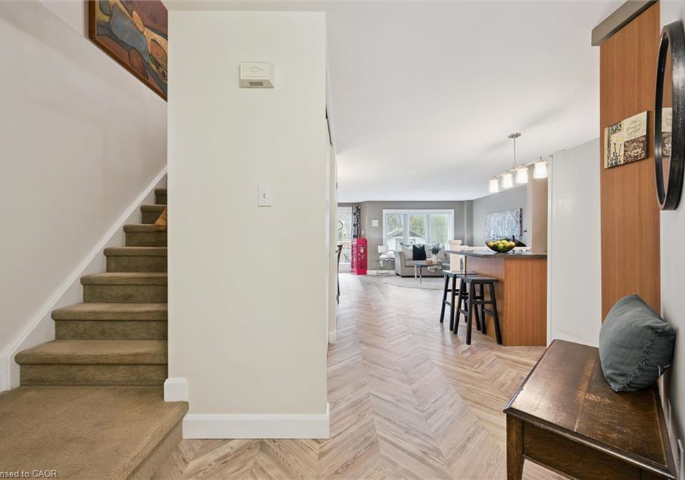 254-auburn-drive-waterloo-ontario-40824973