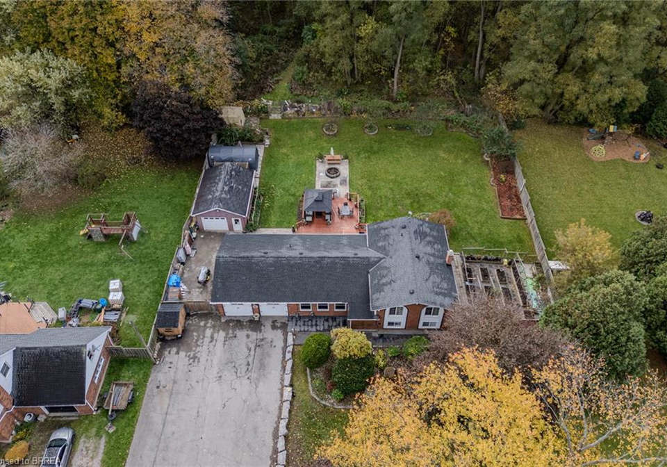2104-governors-road-hamilton-ontario-40824974