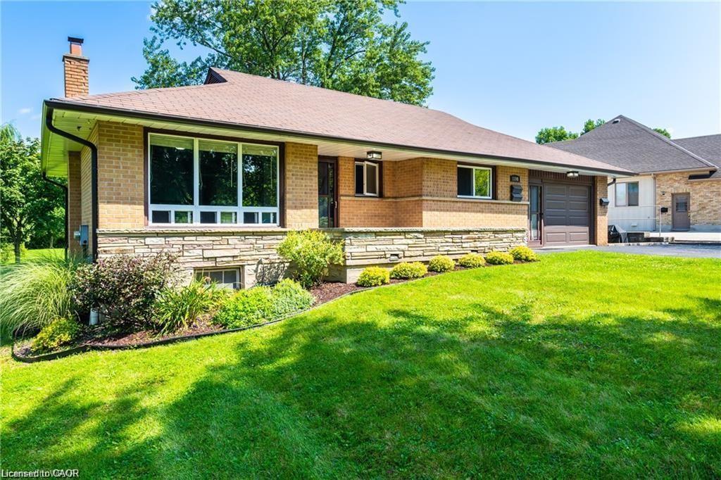 1398-doon-village-road-kitchener-ontario-40824985