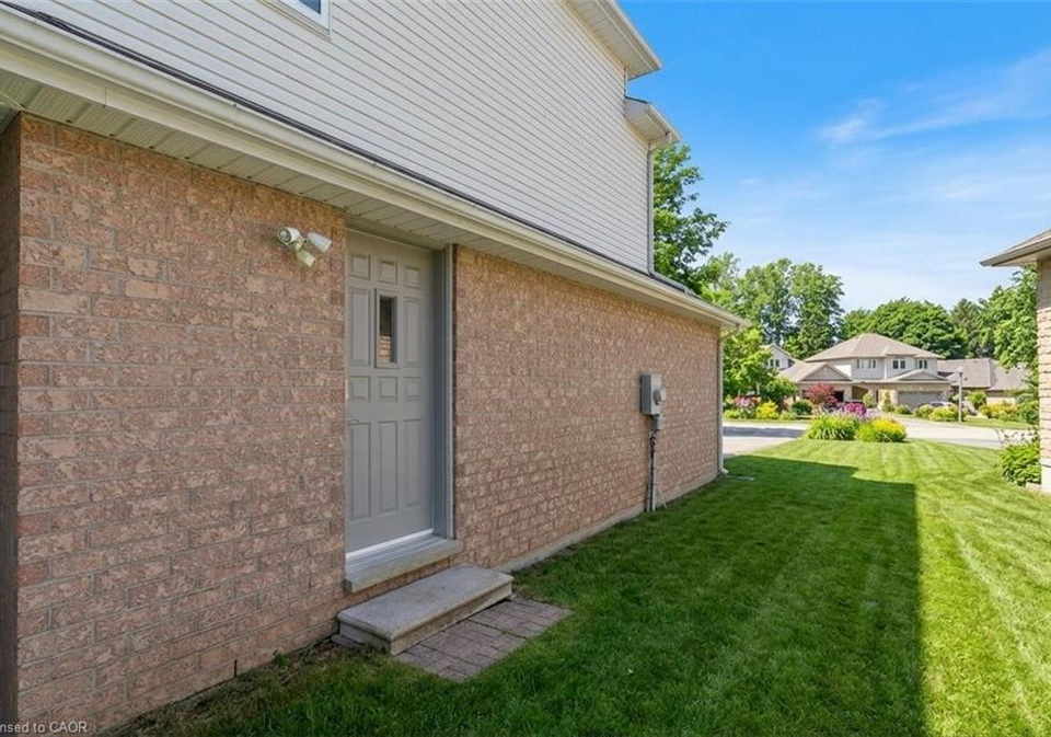 47-huntington-place-kitchener-ontario-40825020